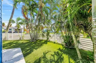 14500 N Bayshore Dr, Madeira Beach, FL 33708 - Photo 46