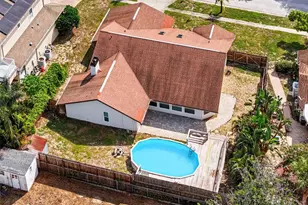 1035 Anclote Dr, Tarpon Springs, FL 34689 - Photo 52