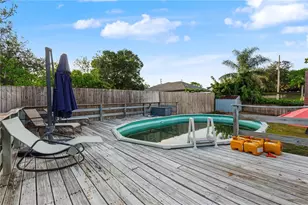 1035 Anclote Dr, Tarpon Springs, FL 34689 - Photo 34