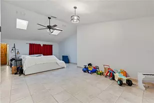 1035 Anclote Dr, Tarpon Springs, FL 34689 - Photo 12
