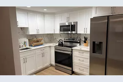 680 71st Avenue #8, Saint Pete Beach, FL 33706 - Photo 6