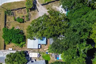 7033 Creek Dr, New Port Richey, FL 34655 - Photo 2