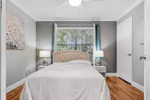 11901 4th Street N, Saint Petersburg, FL 33716 - Photo 14