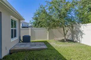 32844 Brooks Hawk Ln, Wesley Chapel, FL 33543 - Photo 38