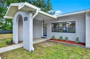 21021 2nd St, Land O Lakes, FL 34638 - Photo 2