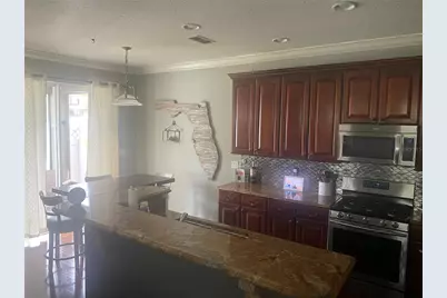 108 W Lake Victoria Circle, Deland, FL 32724 - Photo 6