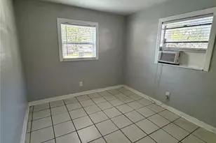 908 Beverly Ave, Largo, FL 33770 - Photo 6