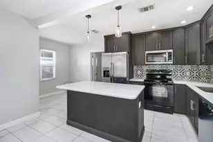 711 16th Ave S, Saint Petersburg, FL 33701 - Photo 12