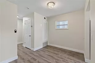 9904 Tulip Street N, Pinellas Park, FL 33782 - Photo 14