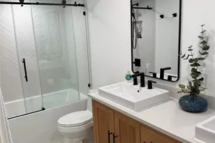 306 Mariner Dr, Tarpon Springs, FL 34689 - Photo 22