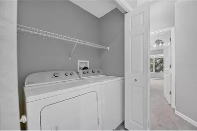9831 Blue Palm Way, Tampa, FL 33610 - Photo 28