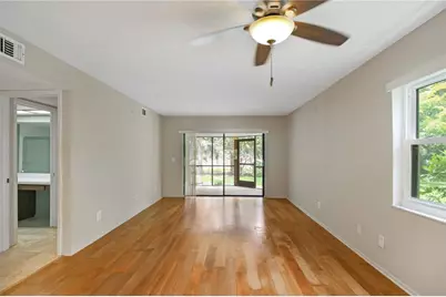135 Woodlake Wynde #135, Oldsmar, FL 34677 - Photo 4