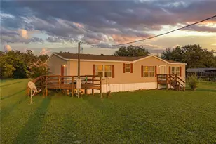 3410 Anata Dr, Zephyrhills, FL 33541 - Photo 1