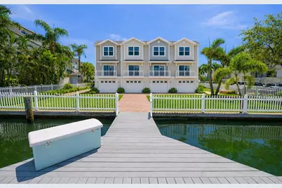 11855 1st Street E, Treasure Island, FL 33706 - Photo 8
