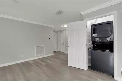 209 Fernwood Circle #209, Seminole, FL 33777 - Photo 10
