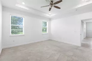 33034 Sand Creek Dr, Wesley Chapel, FL 33543 - Photo 20