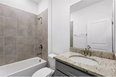 33034 Sand Creek Drive, Wesley Chapel, FL 33543 - Photo 32