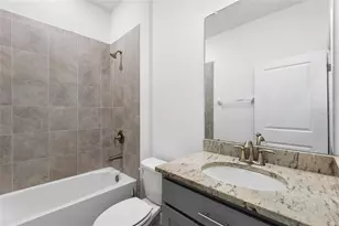33034 Sand Creek Dr, Wesley Chapel, FL 33543 - Photo 32