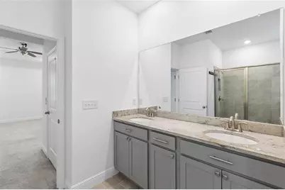 33034 Sand Creek Drive, Wesley Chapel, FL 33543 - Photo 24