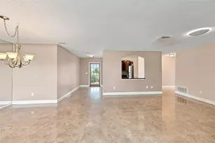 1804 Fort Duquesna Dr, Sun City Center, FL 33573 - Photo 16