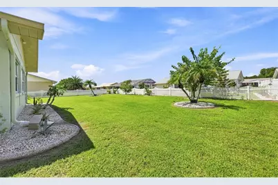 1804 Fort Duquesna Drive, Sun City Center, FL 33573 - Photo 2