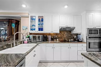19651 Gulf Boulevard #B2, Indian Shores, FL 33785 - Photo 8