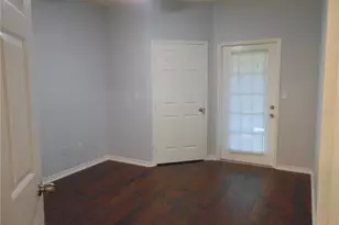 4323 Bayside Village Dr, Tampa, FL 33615 - Photo 18