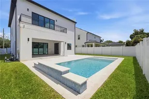 810 W Braddock St, Tampa, FL 33603 - Photo 10