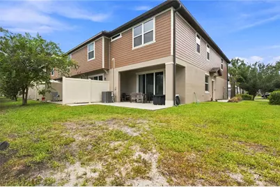 9237 Hillcroft Drive, Riverview, FL 33578 - Photo 4