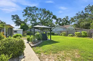 518 W 129th Ave, Tampa, FL 33612 - Photo 30