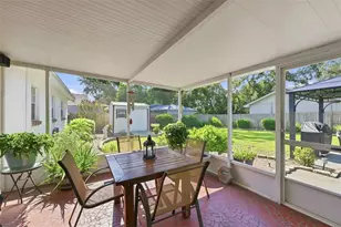 518 W 129th Ave, Tampa, FL 33612 - Photo 28