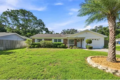518 W 129th Avenue, Tampa, FL 33612 - Photo 2