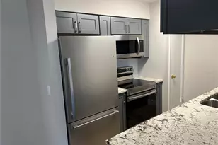 208 Red Cedar Pl, Brandon, FL 33510 - Photo 2