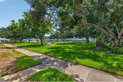 1000 79th Avenue N #111, Saint Petersburg, FL 33702 - Photo 18