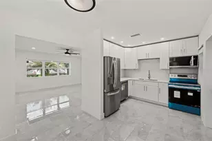 2425 Baywood Dr E, Dunedin, FL 34698 - Photo 12