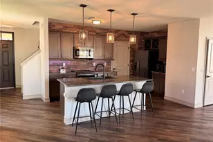 7623 Tuscan Bay Cir, Wesley Chapel, FL 33545 - Photo 2