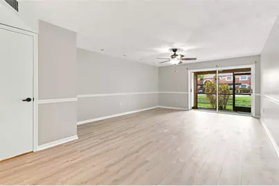 14635 Par Club Circle, Tampa, FL 33618 - Photo 6
