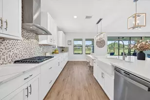 12962 Steed Trace Loop, Lithia, FL 33547 - Photo 10