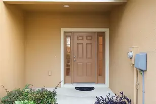 13827 River Fish Ct, Tampa, FL 33637 - Photo 4