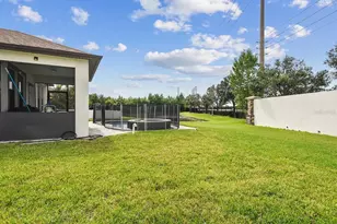11714 Lake Blvd, New Port Richey, FL 34655 - Photo 14