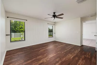 36077 Stable Wilk Avenue, Zephyrhills, FL 33541 - Photo 24