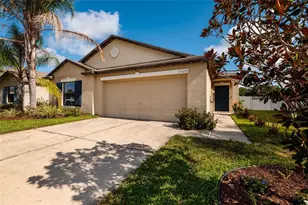 36077 Stable Wilk Ave, Zephyrhills, FL 33541 - Photo 1