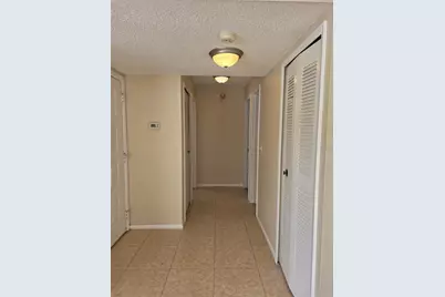 8507 Caladesi Island Drive, Temple Terrace, FL 33637 - Photo 10