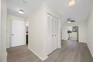 5970 80th St N, Saint Petersburg, FL 33709 - Photo 6