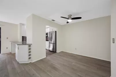 5970 80th Street N #409, Saint Petersburg, FL 33709 - Photo 10