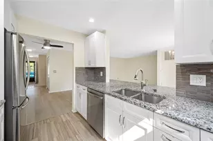 5970 80th St N, Saint Petersburg, FL 33709 - Photo 16