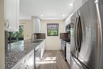 5970 80th Street N #409, Saint Petersburg, FL 33709 - Photo 12