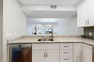 11945 143rd St, Largo, FL 33774 - Photo 10