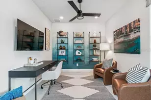 751 Maldives Trl, Sarasota, FL 34234 - Photo 10