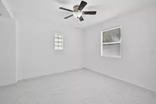 5517 Gulfport Blvd S, Gulfport, FL 33707 - Photo 10